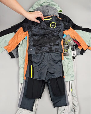 Фотография  919 - Спортивные костюмы дети CAN#6 кг, ЛОТ СТ-9738 оптом в Кирове и Кировской области