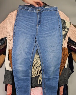 Фотография  210 - Женский микс зима (Winter mix)#20 кг, ЛОТ СХ-0208 оптом в Кирове и Кировской области