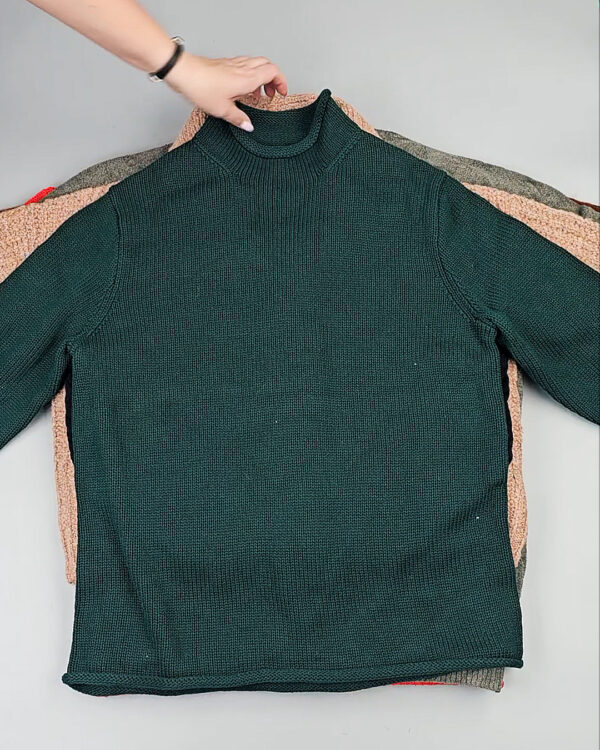 Фотография  851 - Джемпера СТОК CAN#10 кг, ЛОТ СТ-9915 оптом в Кирове и Кировской области