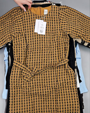 Фотография  998 - DK, Bestseller + Winter mix#15 кг, ЛОТ СТ-9957 оптом в Кирове и Кировской области