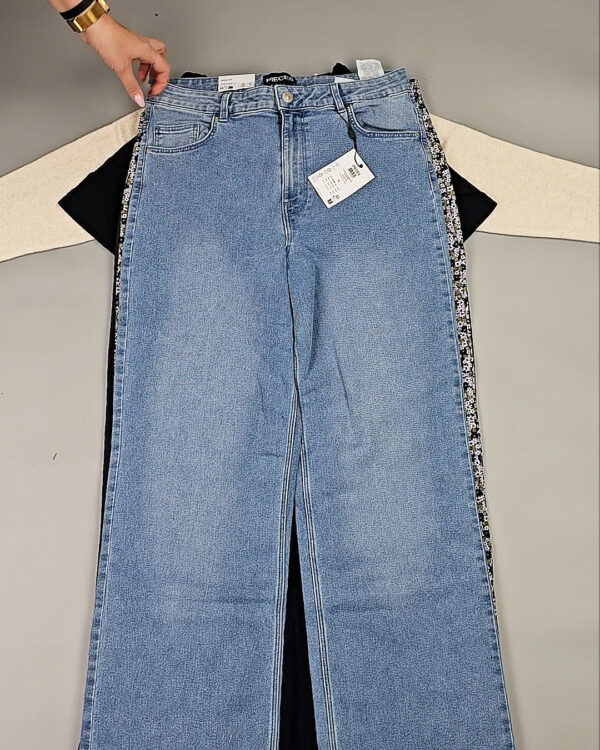 Фотография  731 - DK+Bestseller 085#16 кг, ЛОТ СТ-9952 оптом в Кирове и Кировской области