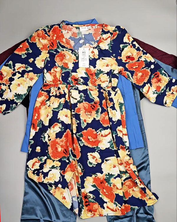 Фотография  701 - VILA Winter MIX 064#15 кг, ЛОТ СТ-9815 оптом в Кирове и Кировской области