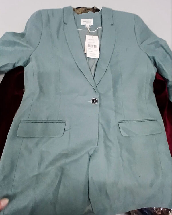 Фотография  819 - BRAND Premium Women 075#8,2 кг, ЛОТ СТ-9824 оптом в Кирове и Кировской области